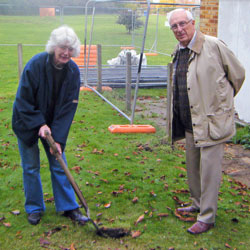 Cutting the first sod
